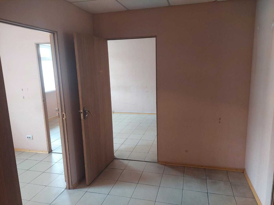 (5)   Здам в оренду офісне приміщення на Замості 6470