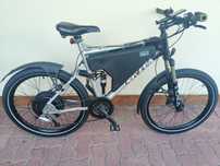 Pojazd elektryczny typu rower