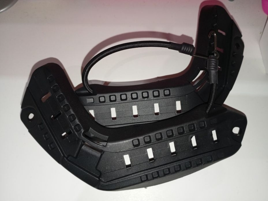 Бічні рейки на шолом MICH 2000 / FAST — монтажні напрямні рейки з кріп