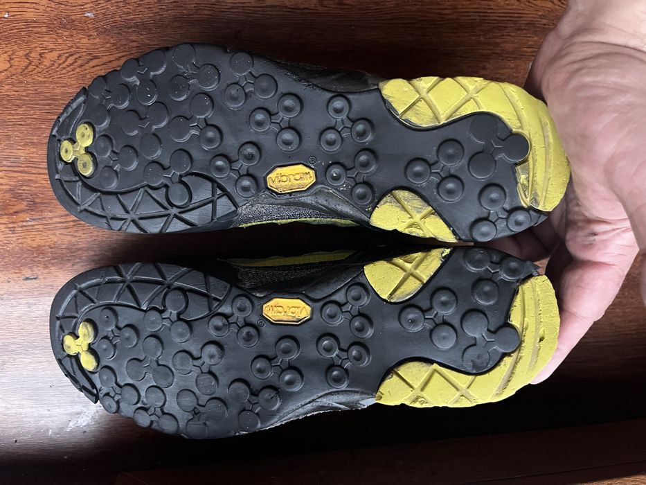 Трекенгові кросівки 41.5 розмір Saleva gor-tex ооигінал