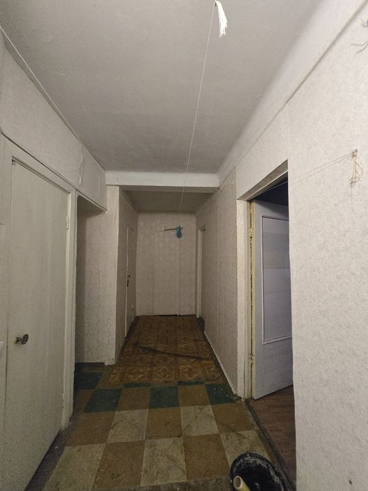 Продам 3 - комнатную квартиру ул. Алтайская