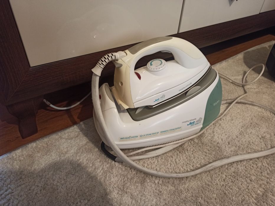 Żelazko stacja parowa