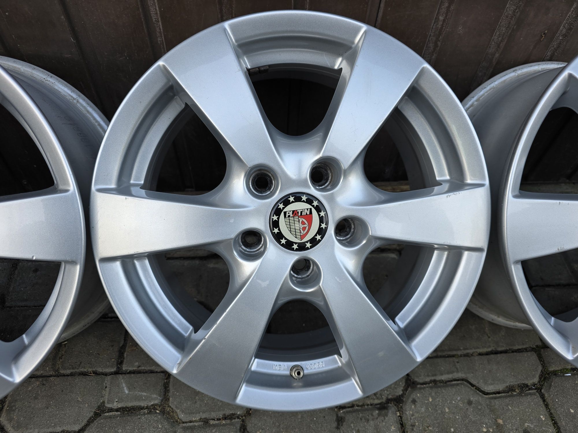 Felgi aluminiowe 16" Kia Ceed 5x114,3 Hyundai i30 i40 Renault Megane