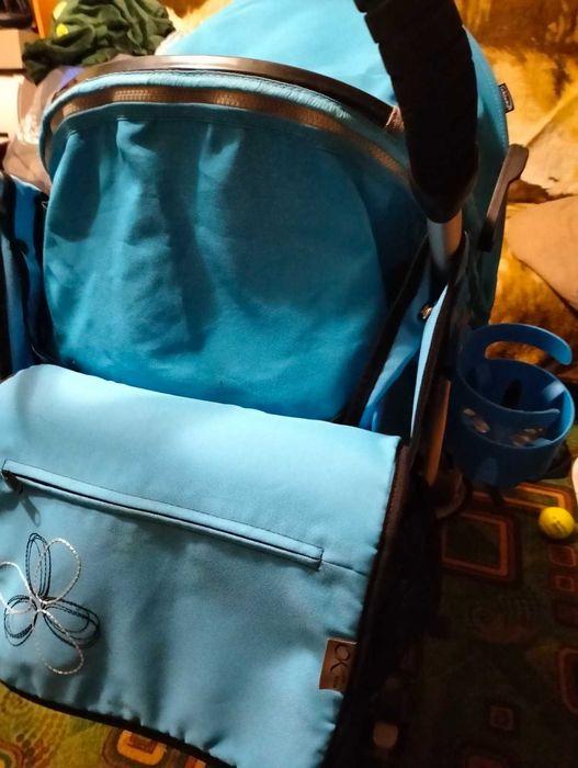 Детская, красивая, удобная, коляска