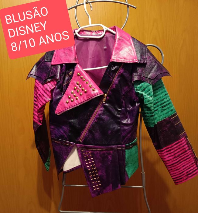 ROUPA E ARTIGOS DE BEBÉ E ADOLESCENTE