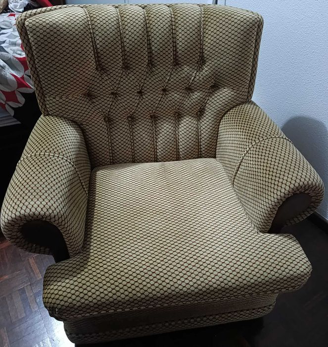 sofá cama + 2 sofás pequenos