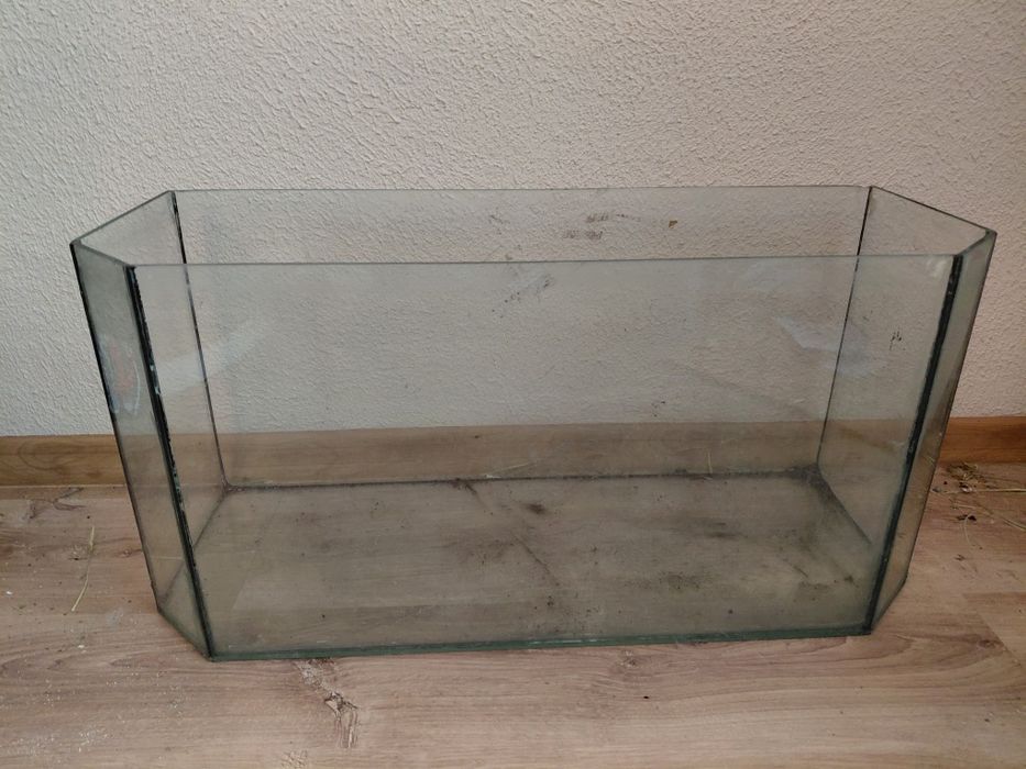 Akwarium 70cm na 35cm
