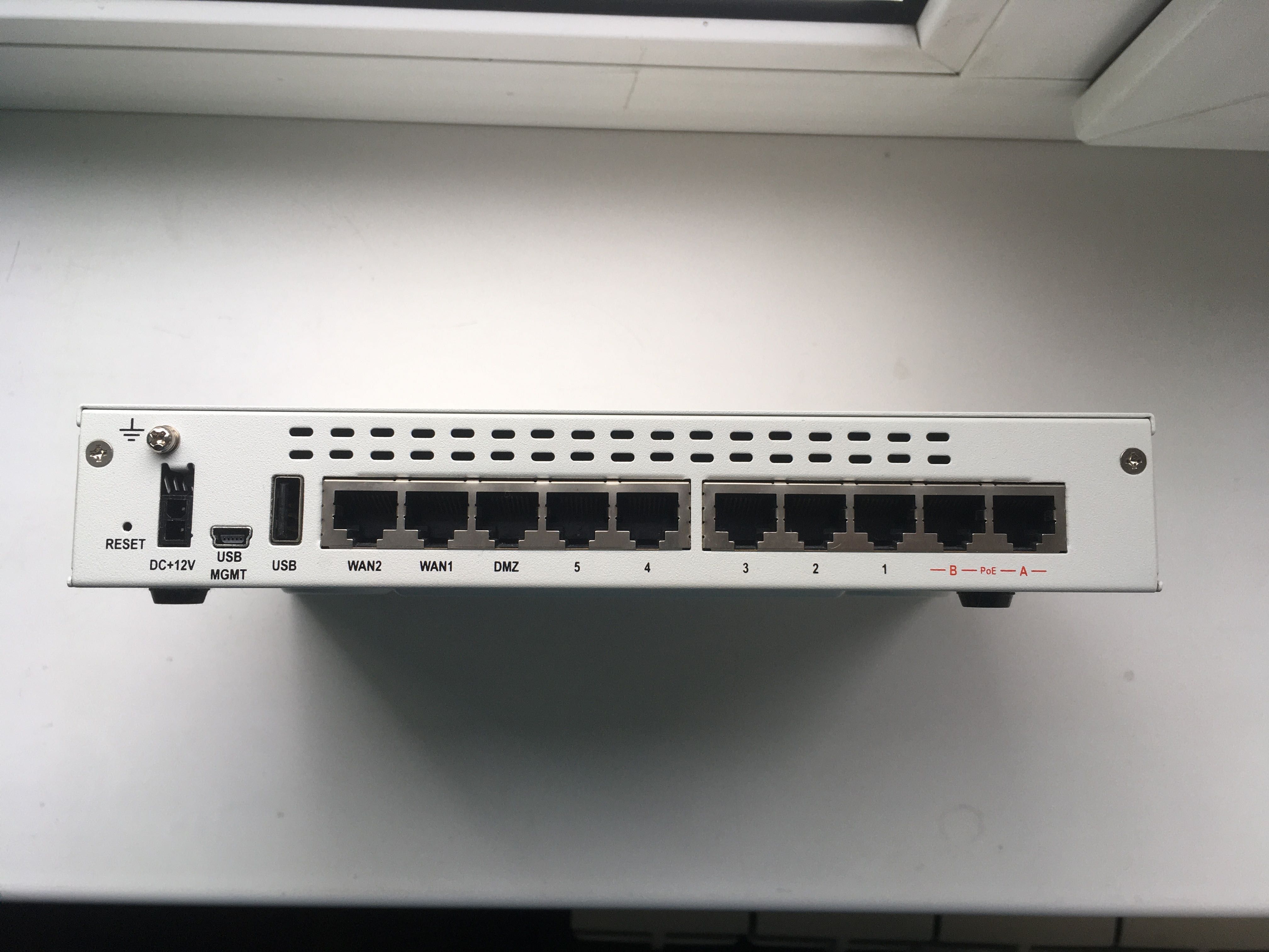 Міжмережевий екран, роутер FortiGate, Fortinet FG-60D-POE