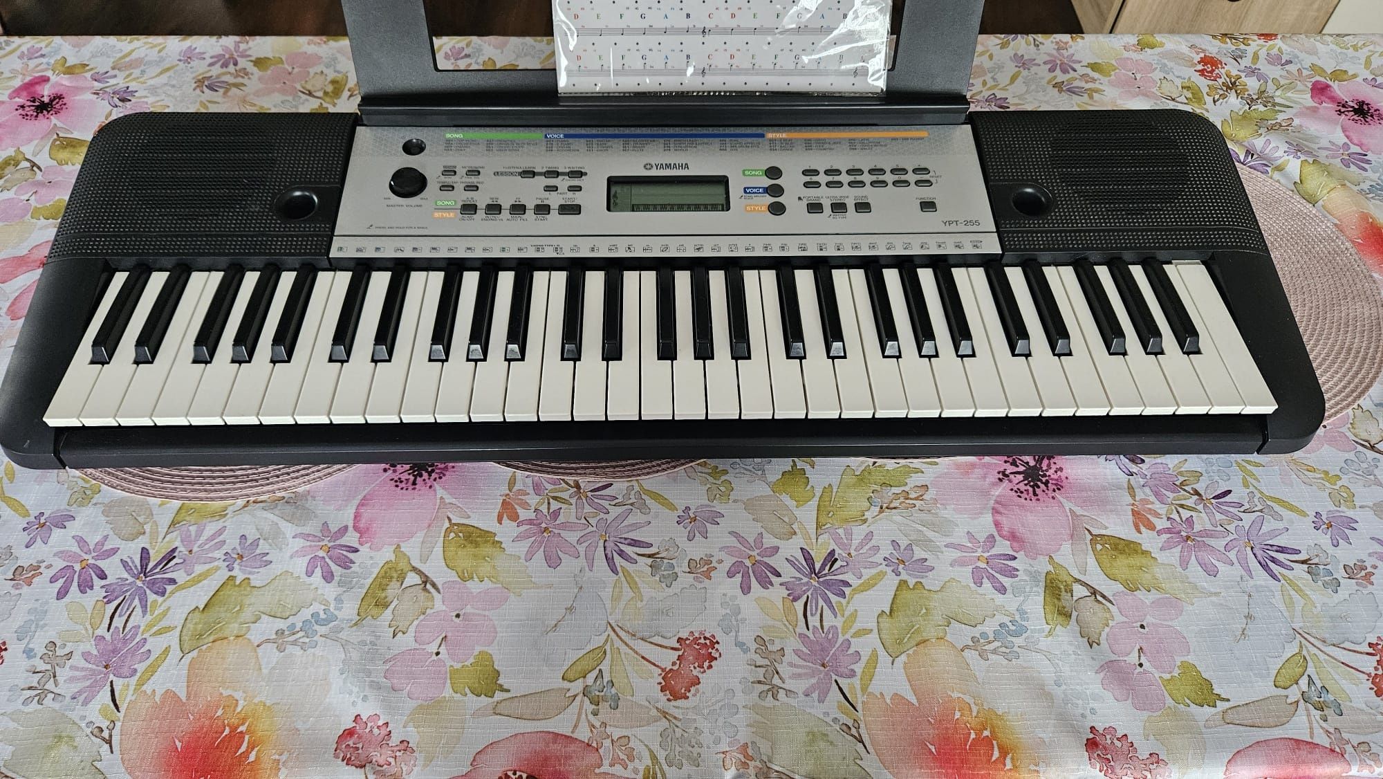 Keyboard Yamaha YPT-255