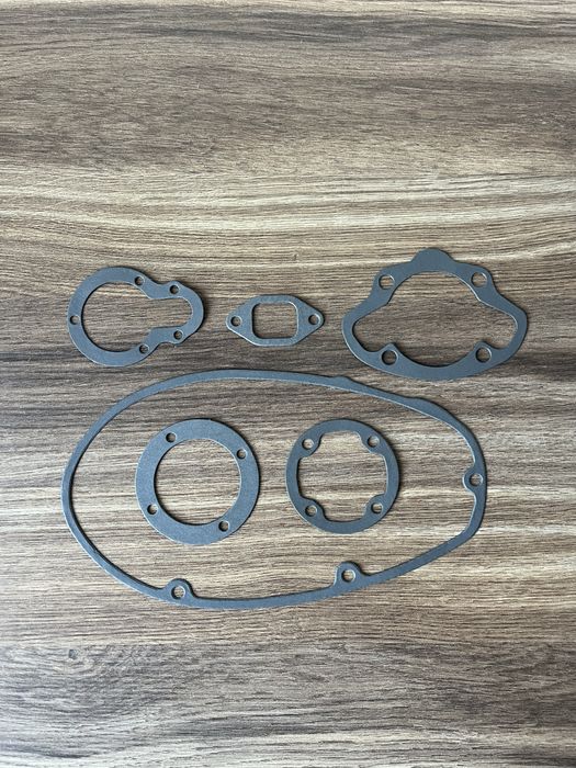 NOWE POLSKIE uszczelki silnika MZ TS 125 MZ TS 150 KRYNGIELIT