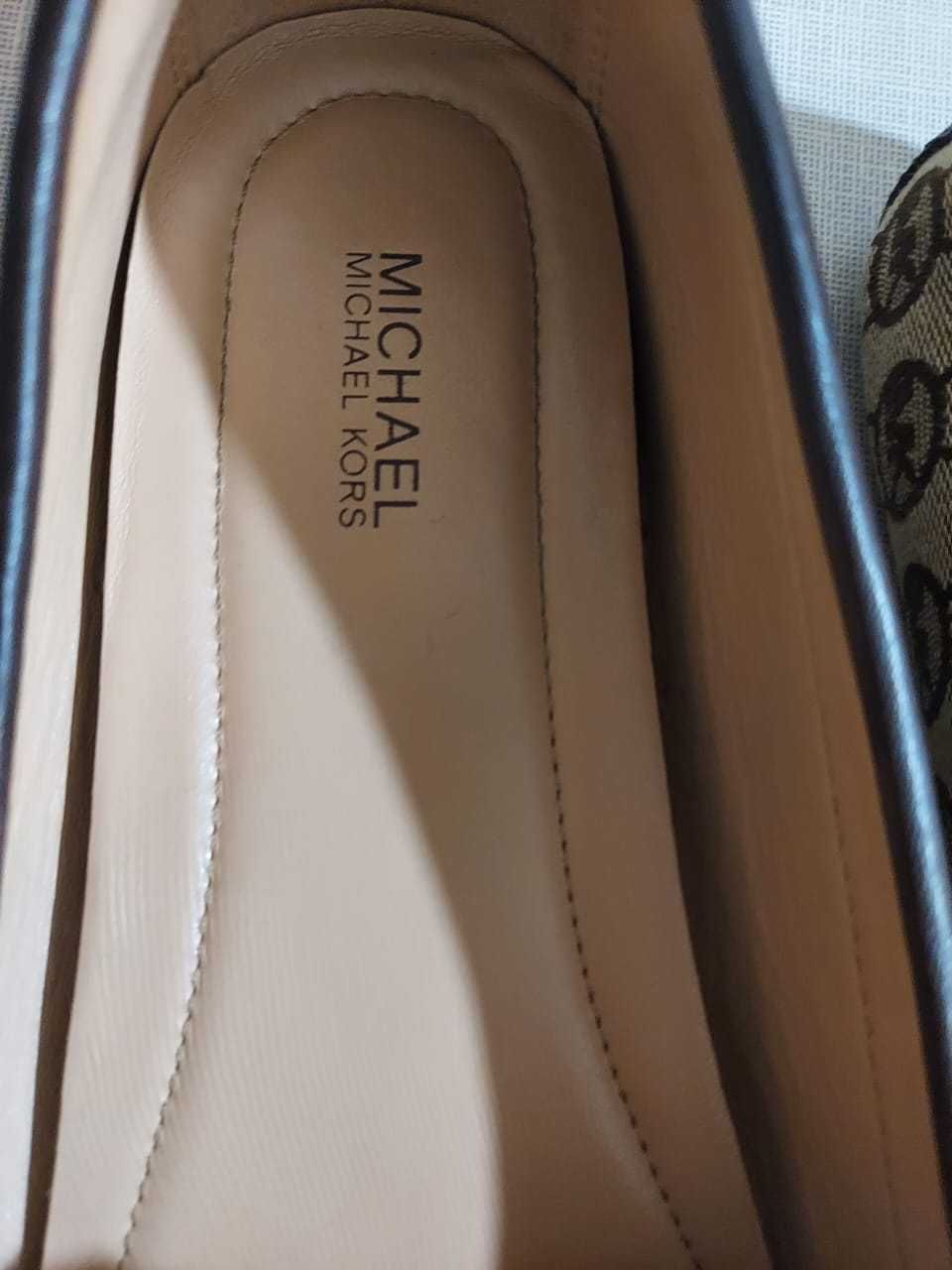 Мокасины из коллекции  Michael Kors. Відмінна якість.