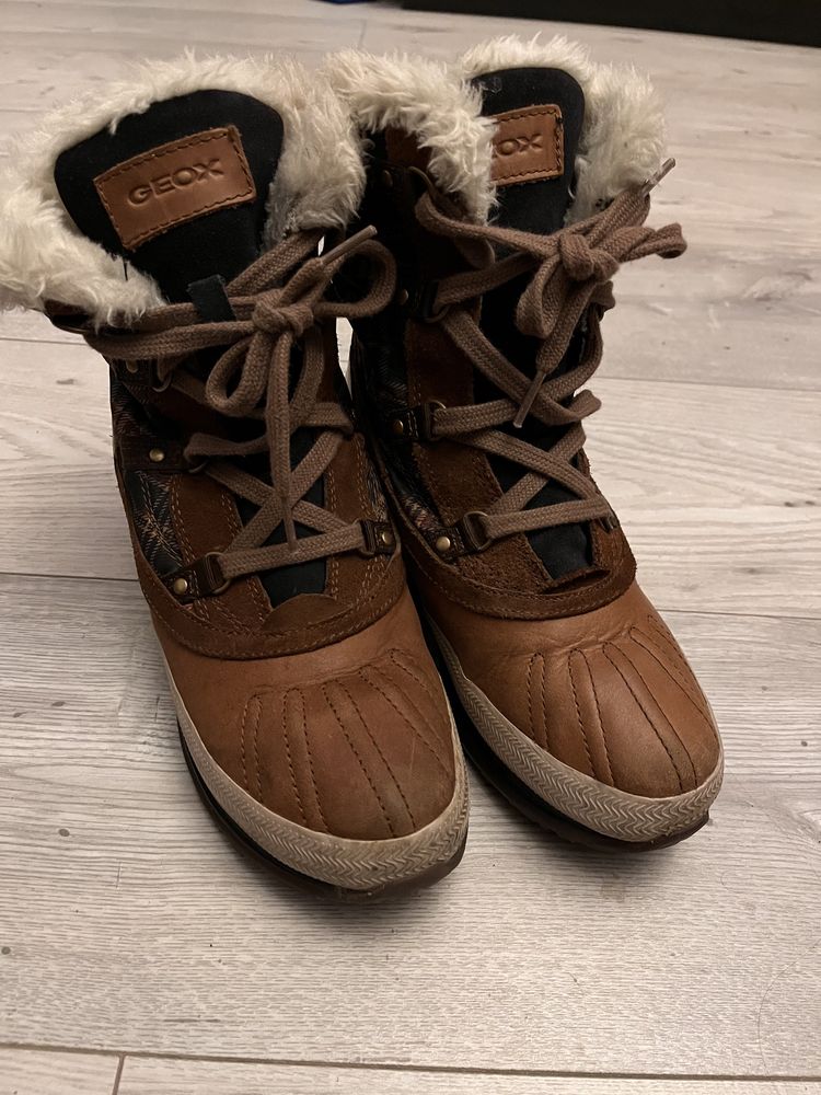 Buty zimowe, śniegowce GEOX rozmiar 37