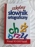 Szkolny słownik ortograficzny z zasadami pisowni i interpunkcji