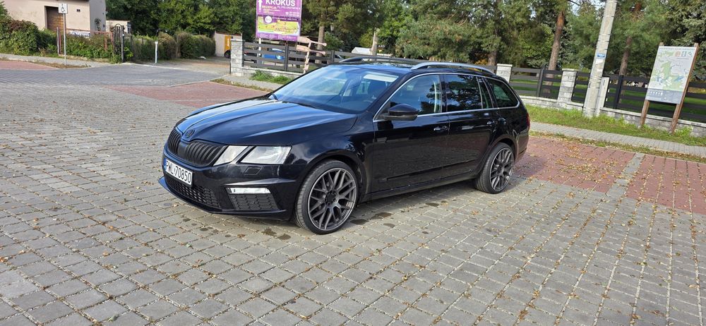 Skoda Octavia TDI Virtual Vrs pakiet Android Auto Car Play LED Zamiana