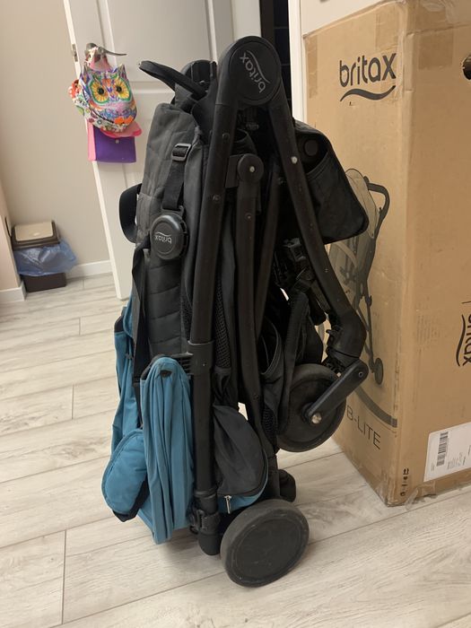 Прогулянковий візок коляска Britax B-lite