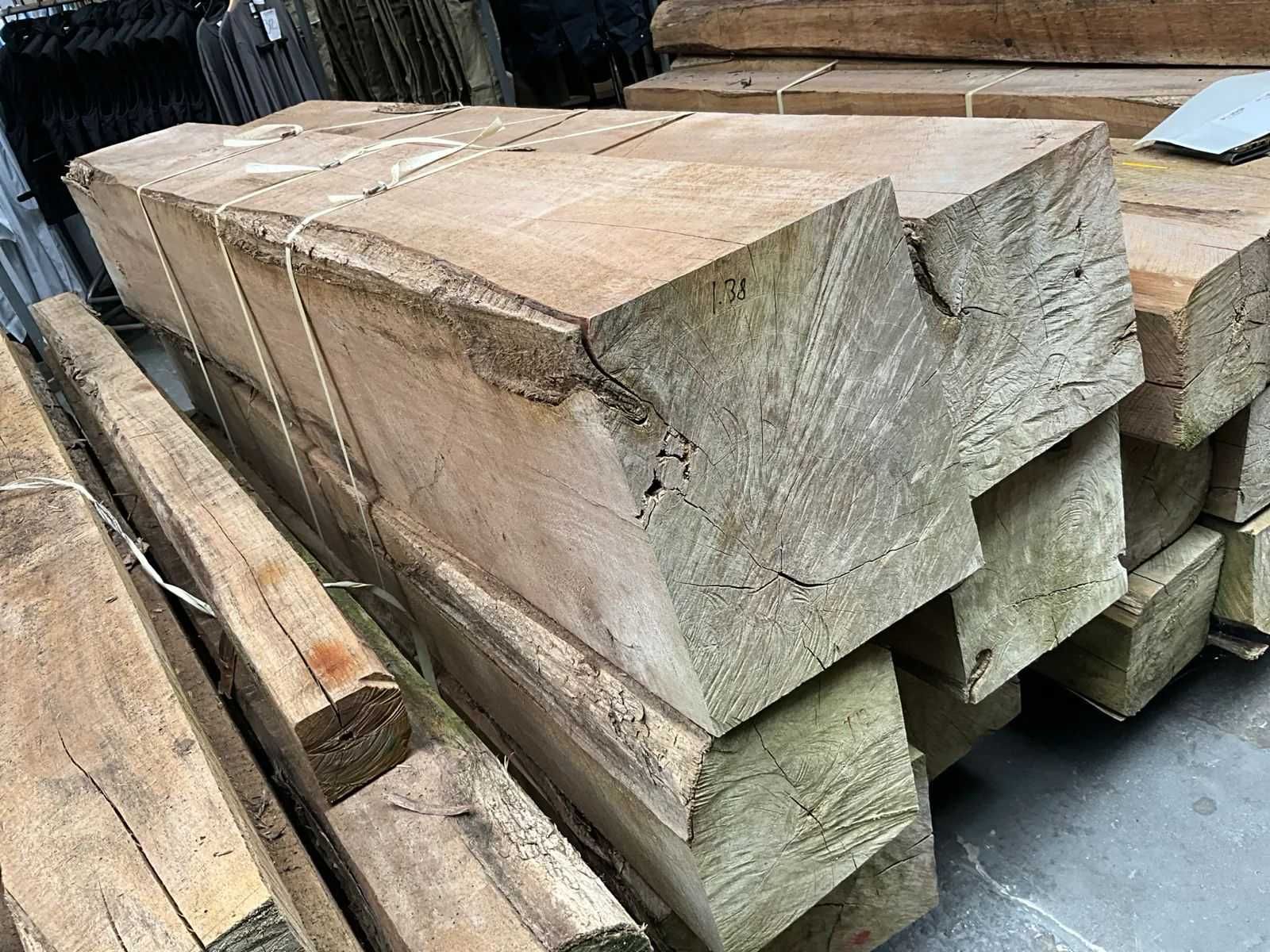 Drewno teak, kloce