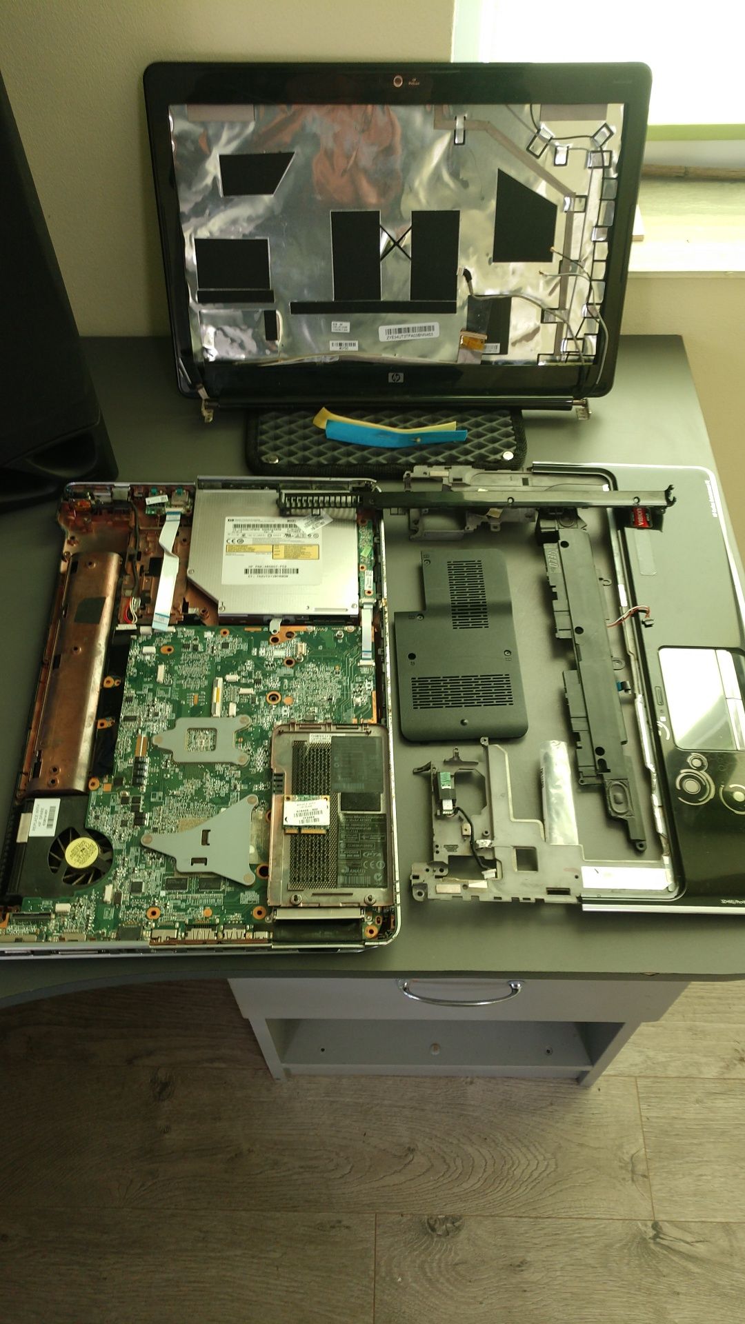 HP Pavilion dv6 2030er корпус, кришка, процесор, розборка, запчастини