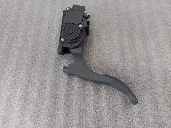 Pedal do acelerador SEAT Ibiza III (6L1)