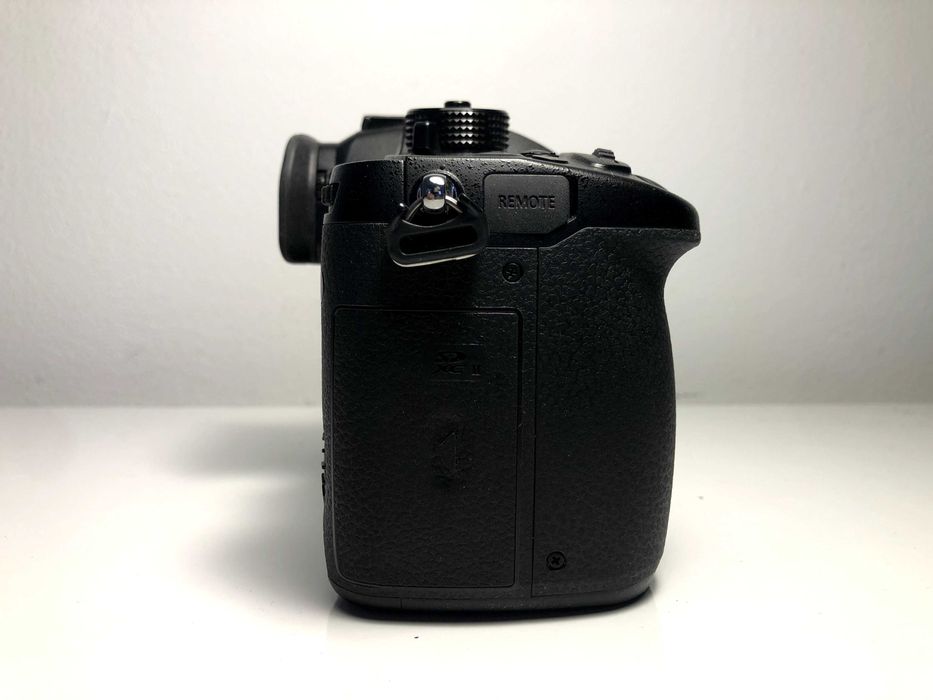 Panasonic GH5 como nova 2430 disparos