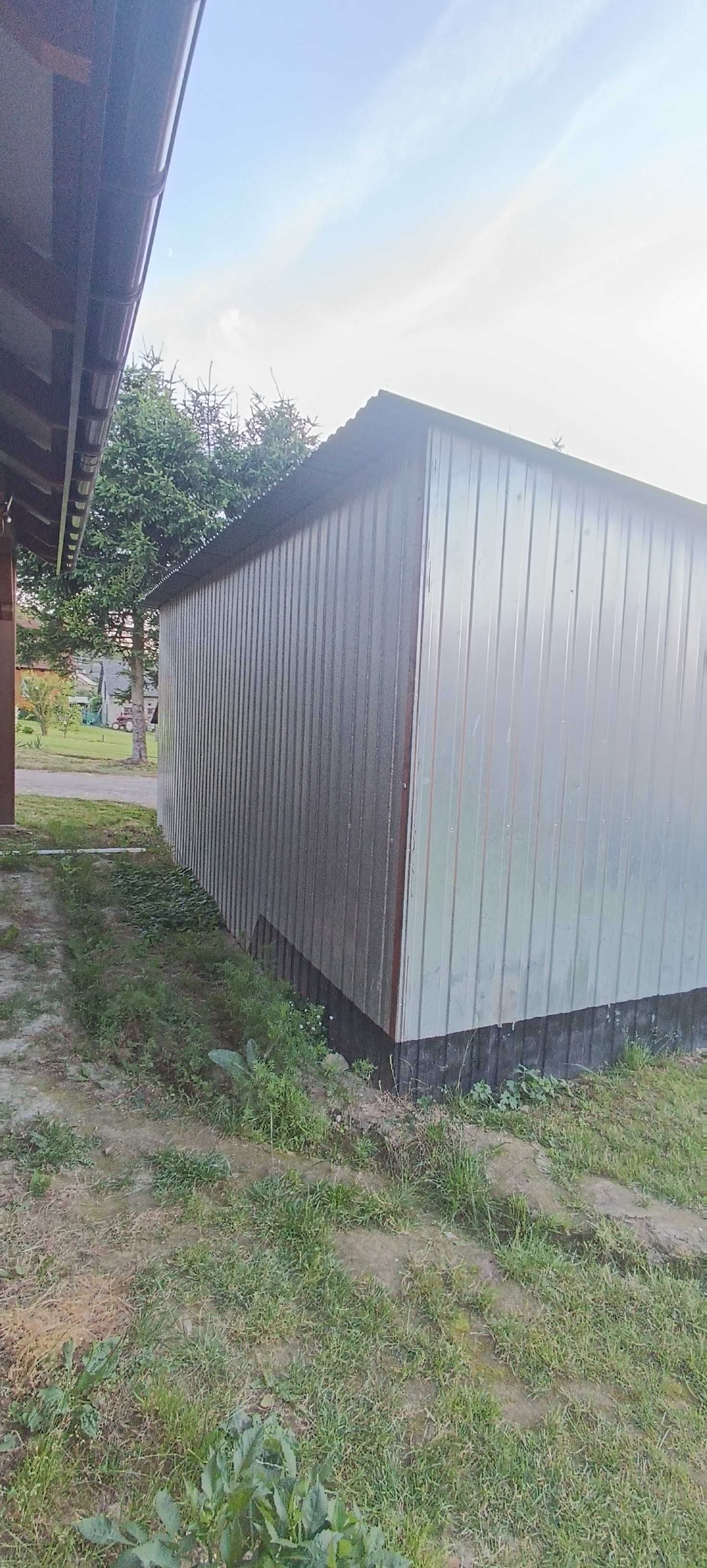 Garaż blaszak 5,5 m x 4 m  ocynk brama uchylna