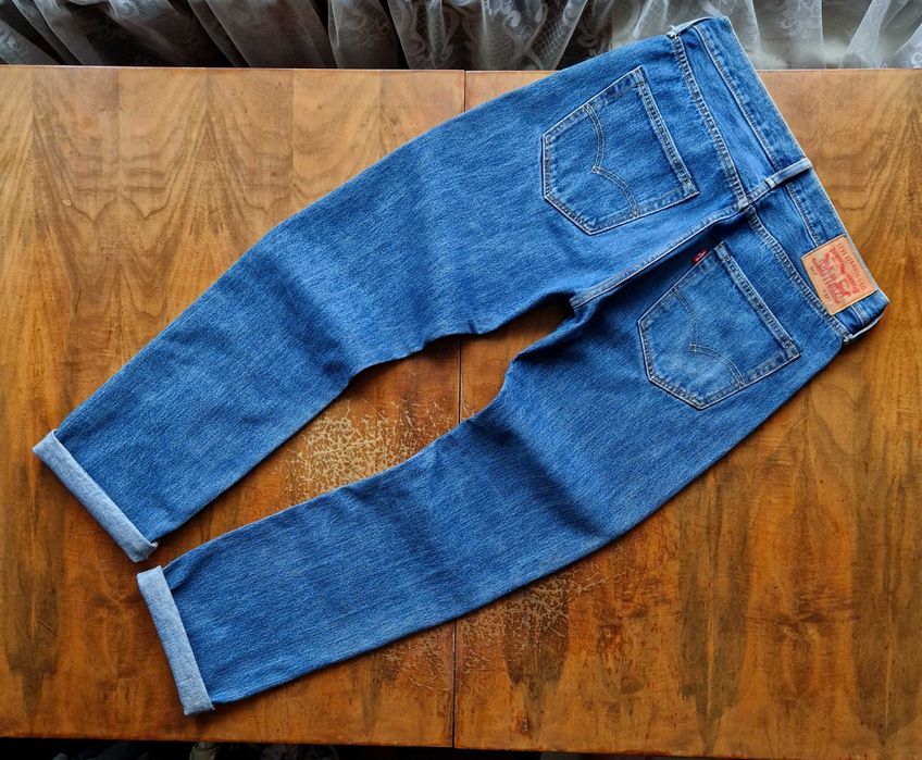 Джинсы (Levis 501) Made in Bangladesh ! размер W32-L32