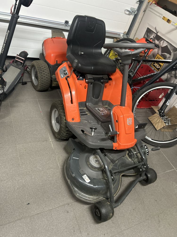 Kosiarka ciągnik husqvarna rider elektryczny