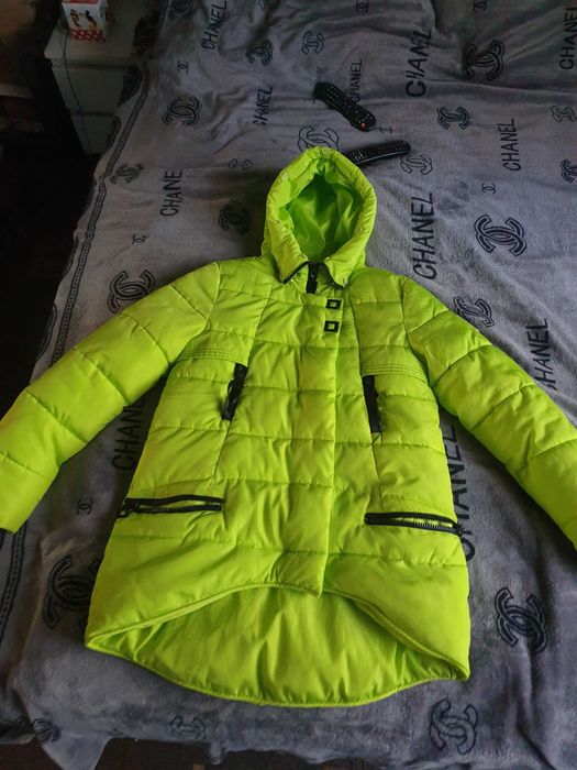 Kurtka lewandowska piekny kolorek zimowa