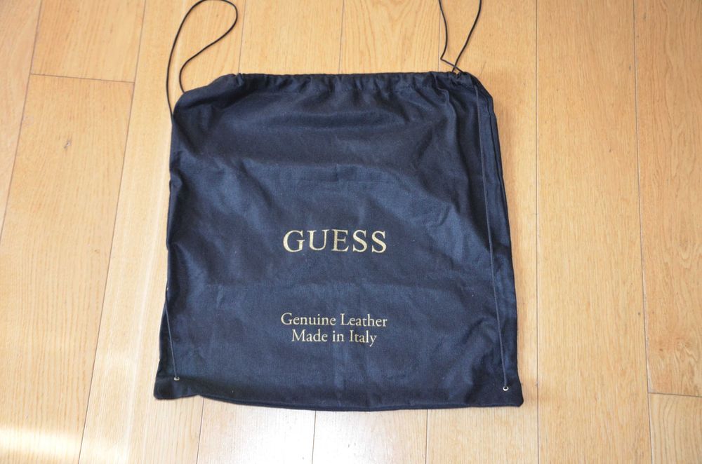 worek przeciwkurzowy Guess na torebkę/buty
