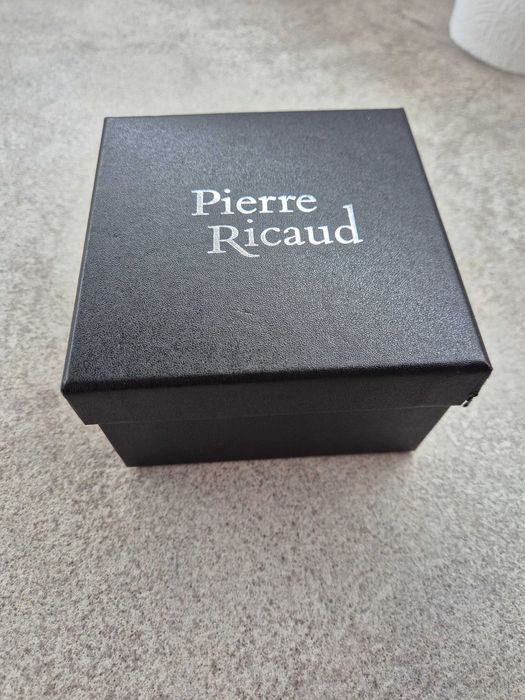 Годинник Pierre Ricaud