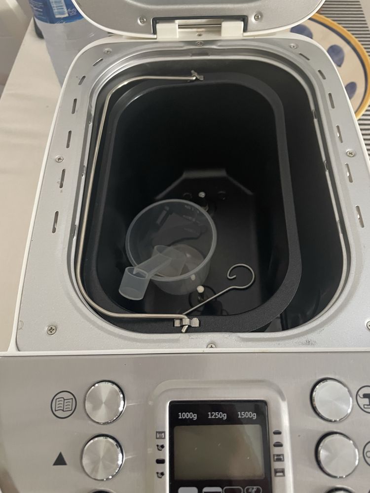 Maquina de fazer pão Silvercrest
