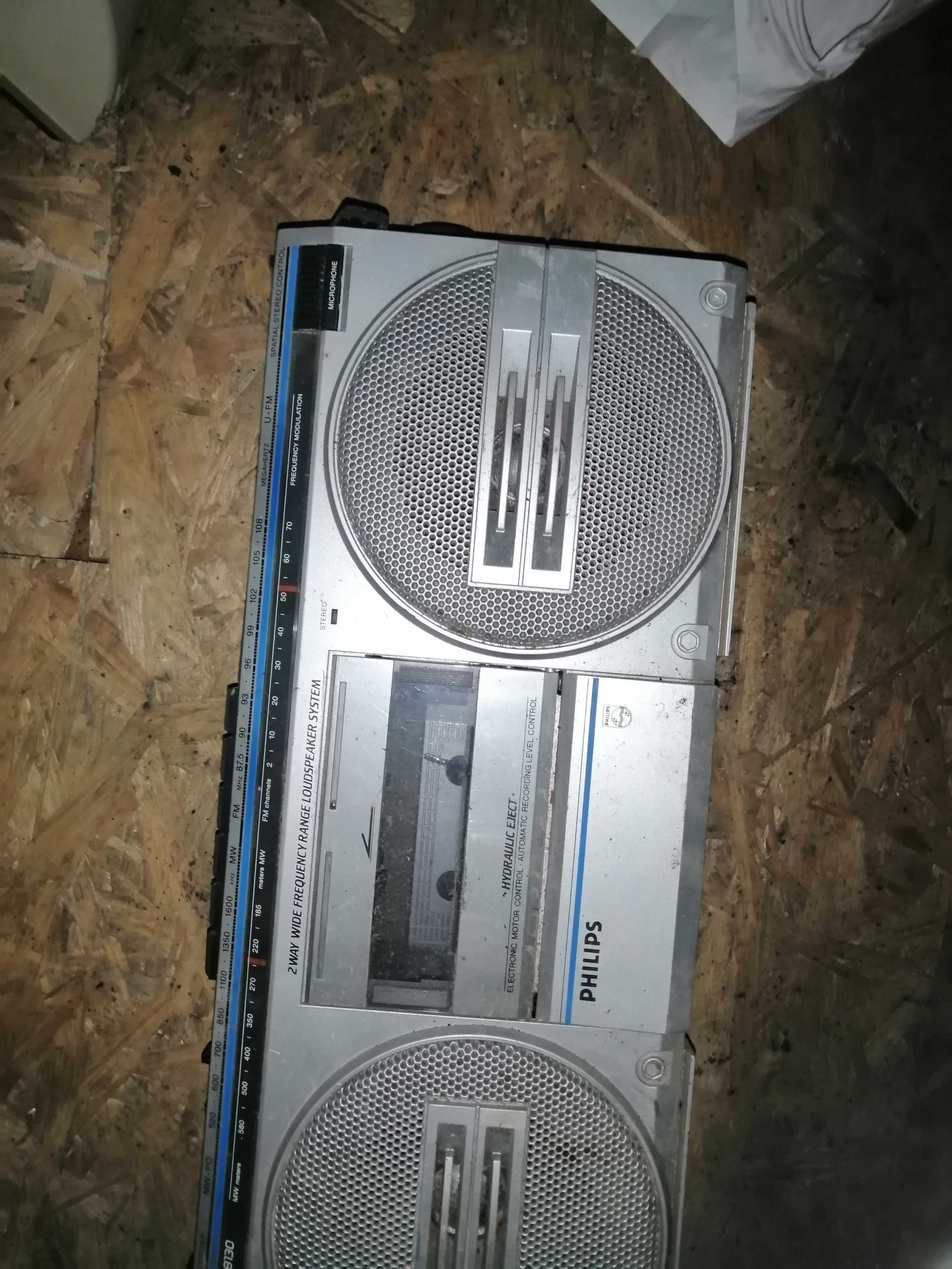 Radiomagnetofon Philips D-8130