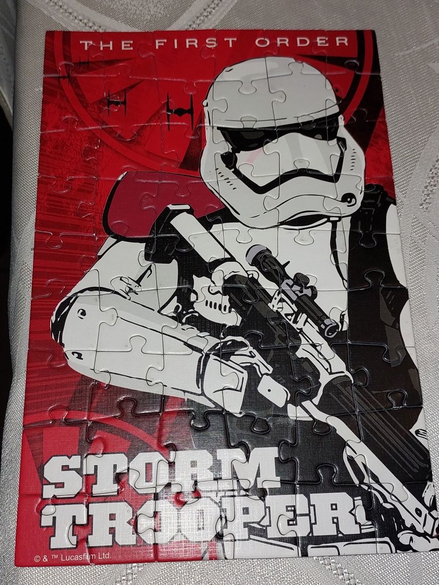 Gwiezdne Wojny PUZZLE Star Wars Kylo Ren ukladanka 2szt: 160szt +54szt