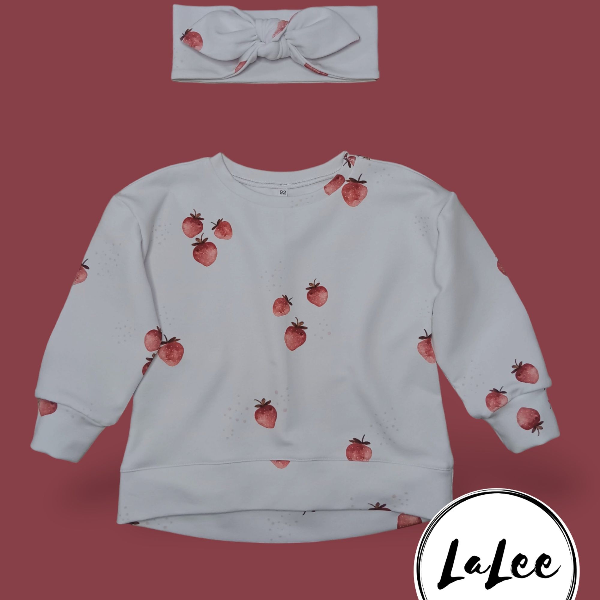 Bluza z obniżonym ramieniem handmade