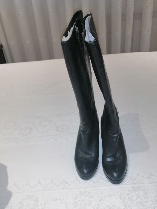 Botas Strena - em pele e verniz, preto+sapatos  castanhos em pele