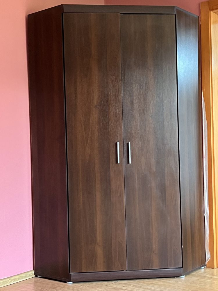 Szafa idealna dla twojego salonu :)