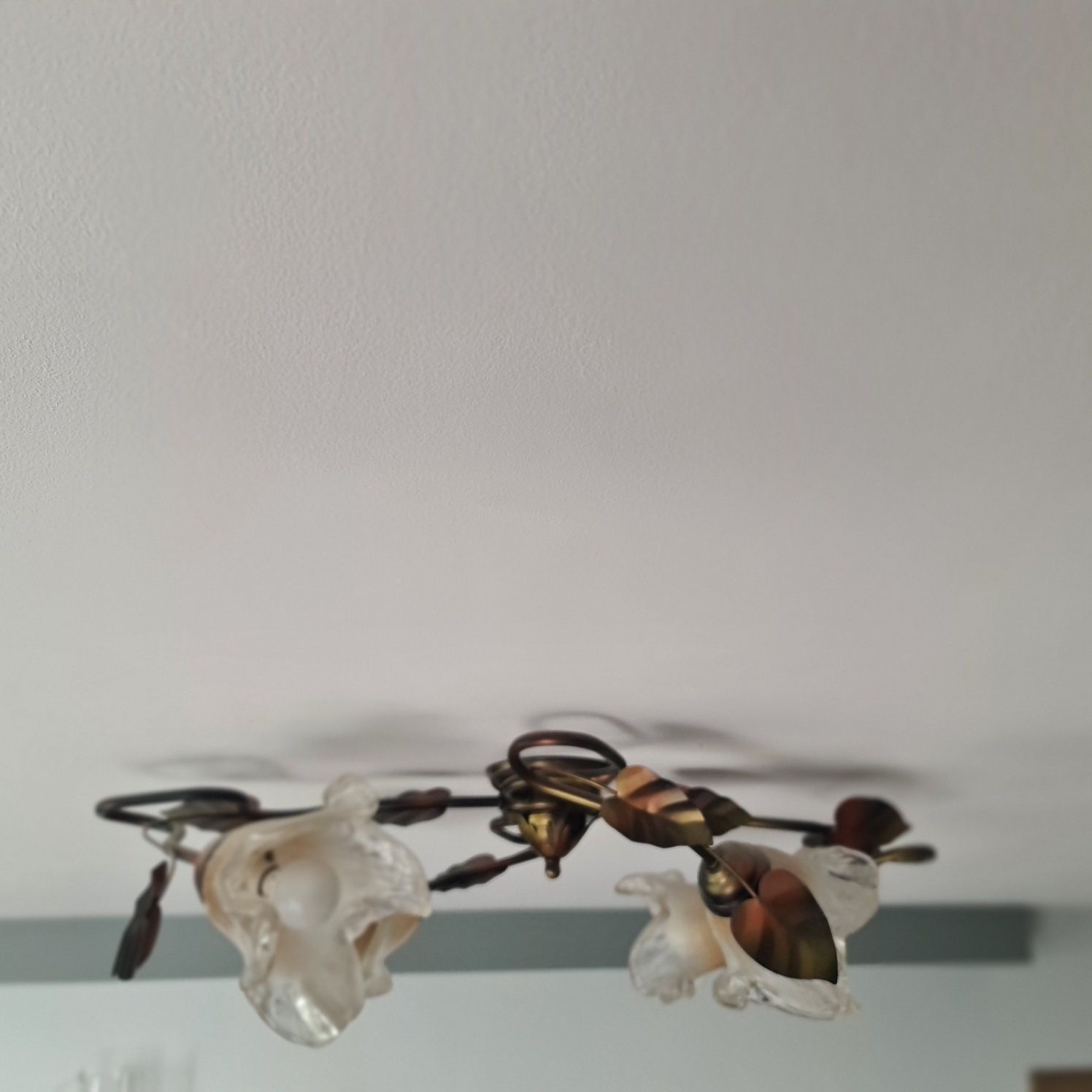 Lampa sufitowa( Żyrandol)