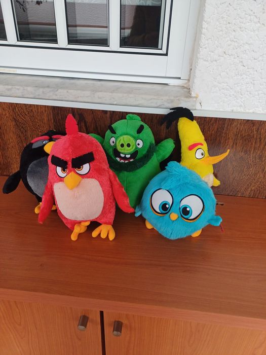 Peluches novos colecção completa continente