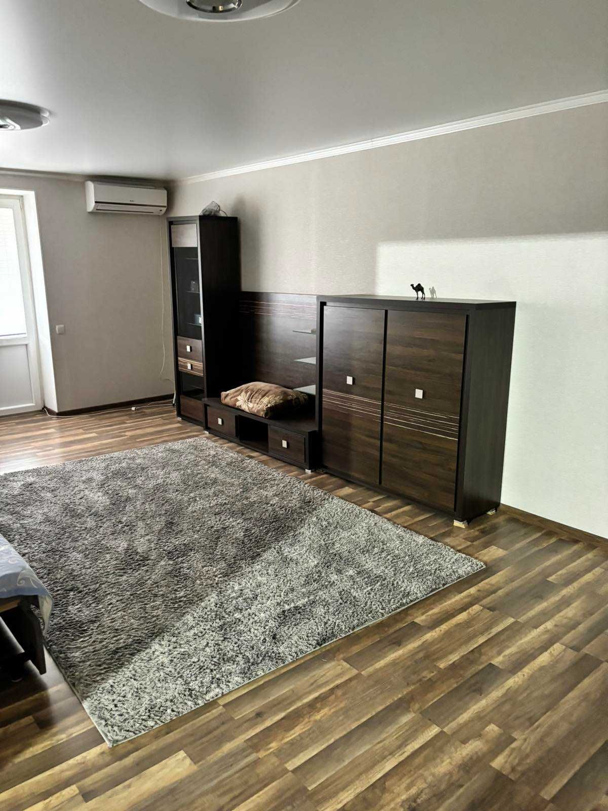Продаж простороі 1-кімнатноі квартири, АГО, меблі та техніка