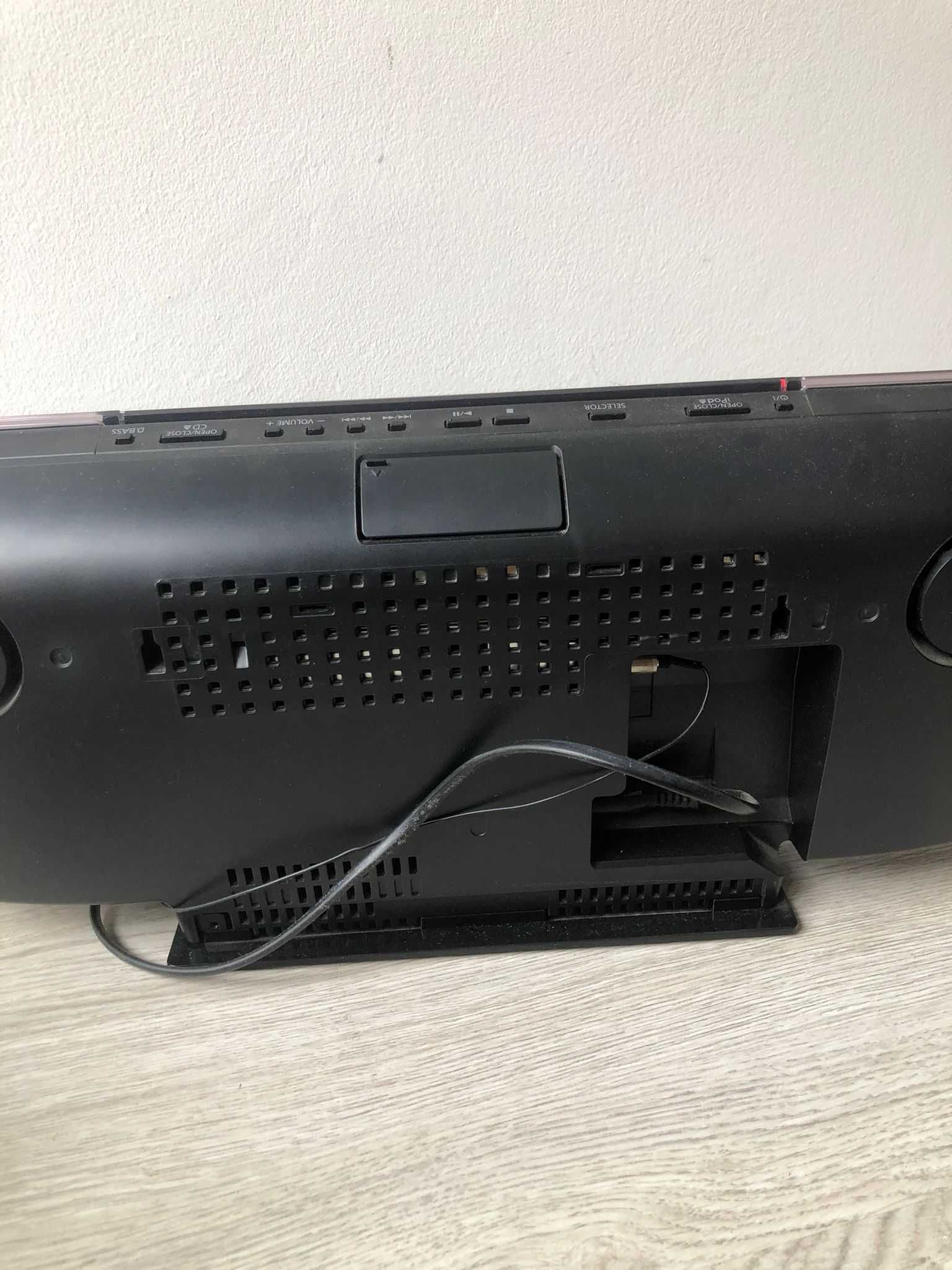 Panasonic SC-HC38 leitor de CD, rádio