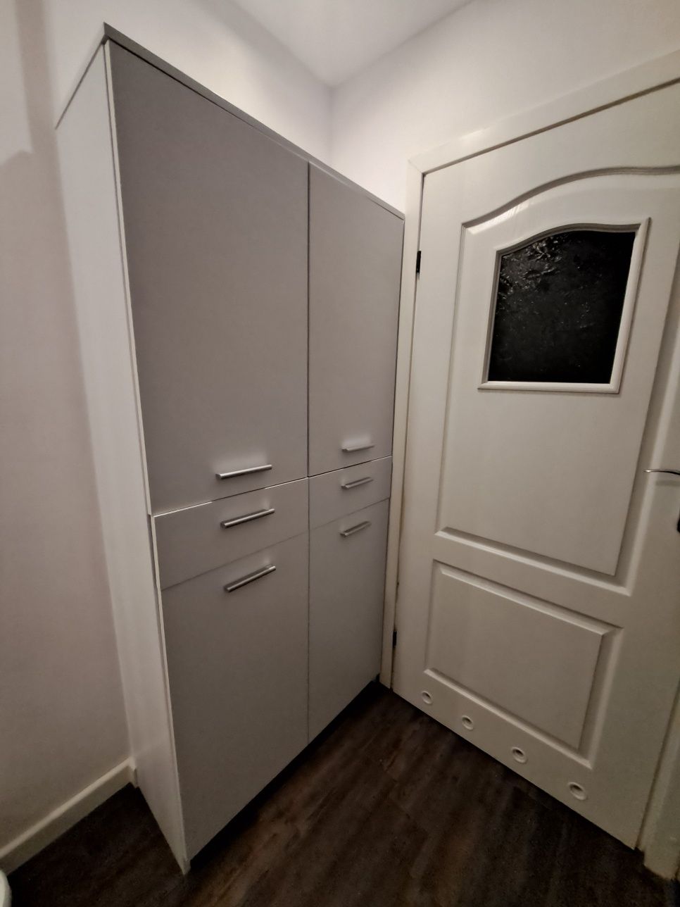 Szafka biała wielofunkcyjna
