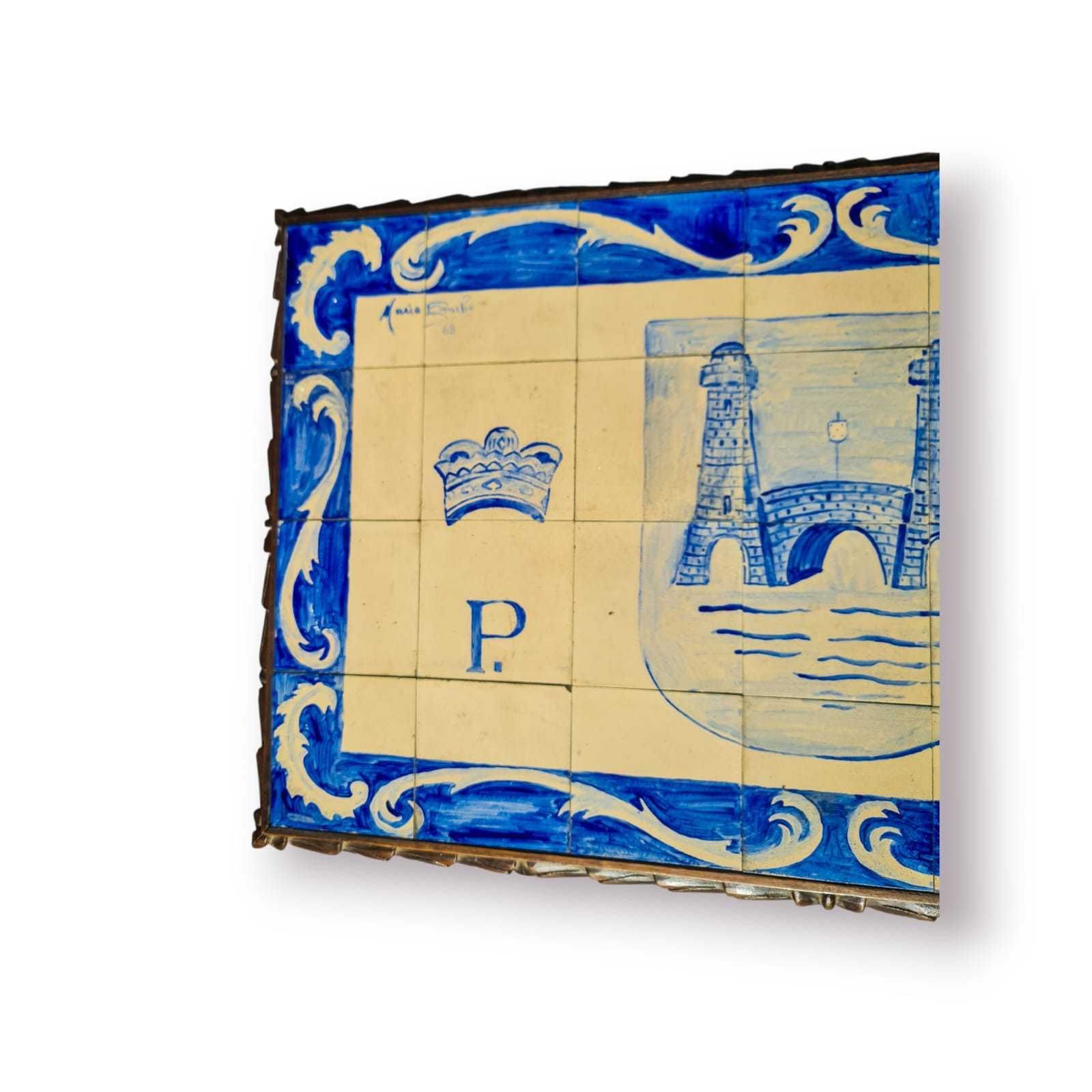 Mesa Madeira Tampo Azulejo Pintado à Mão – Mário Emílio 1968