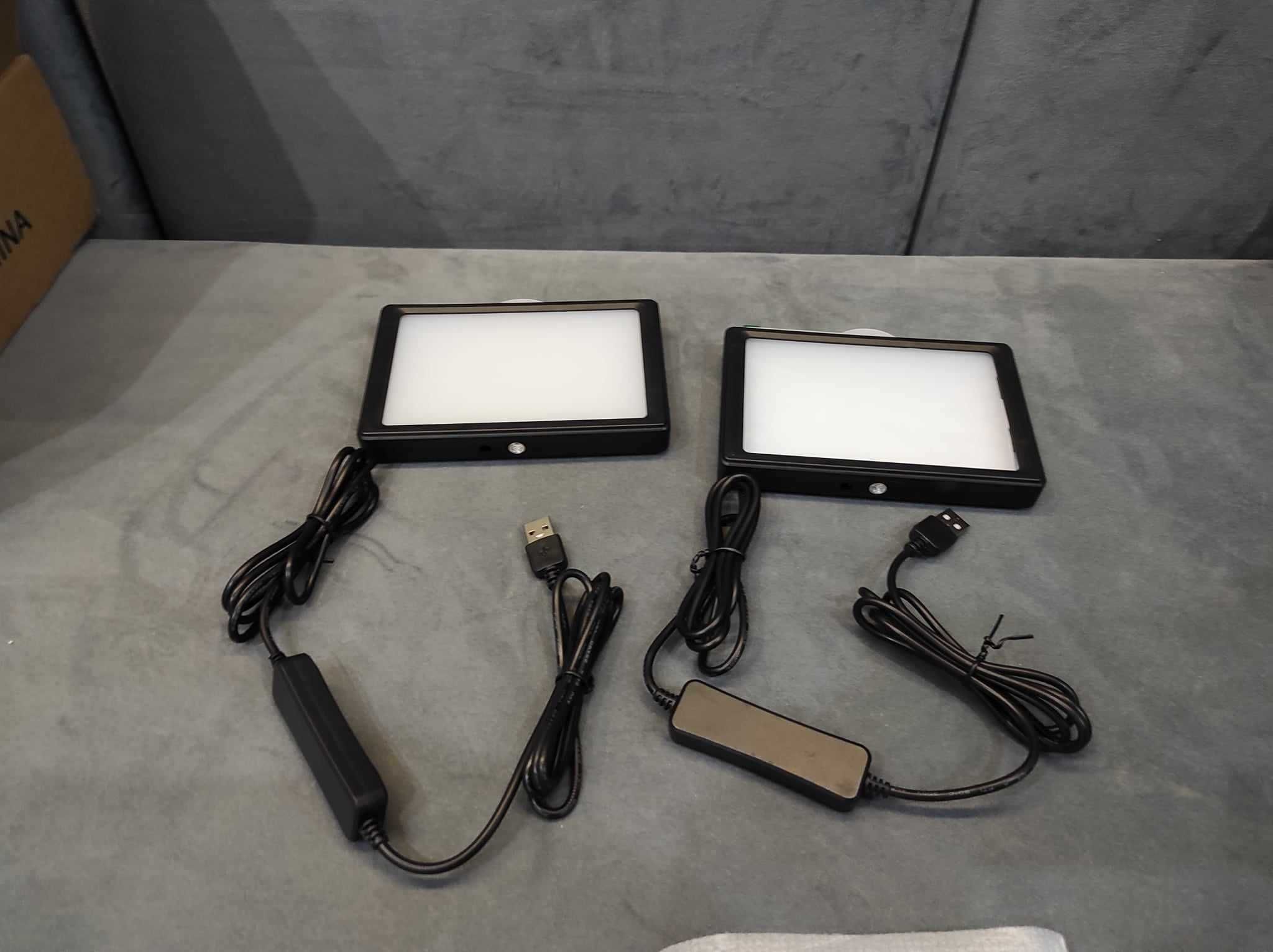 Lampy fotograficzne panelowe NEEWER mod: ZC-10S 10 W. 2 sztuki