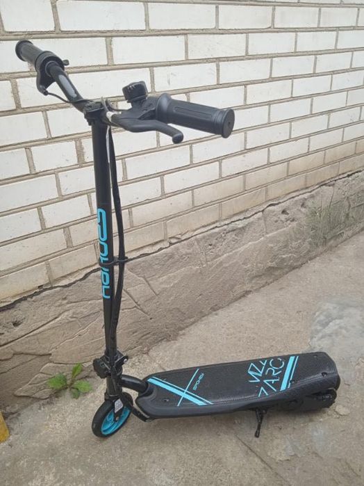 Електросамокат  SPOKEY
MIZZARO: