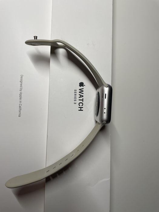 Apple Watch Series 3 38mm – Srebrny,  bateria do wymiany