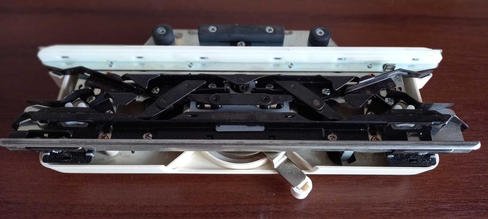 Каретка Brother KR-850