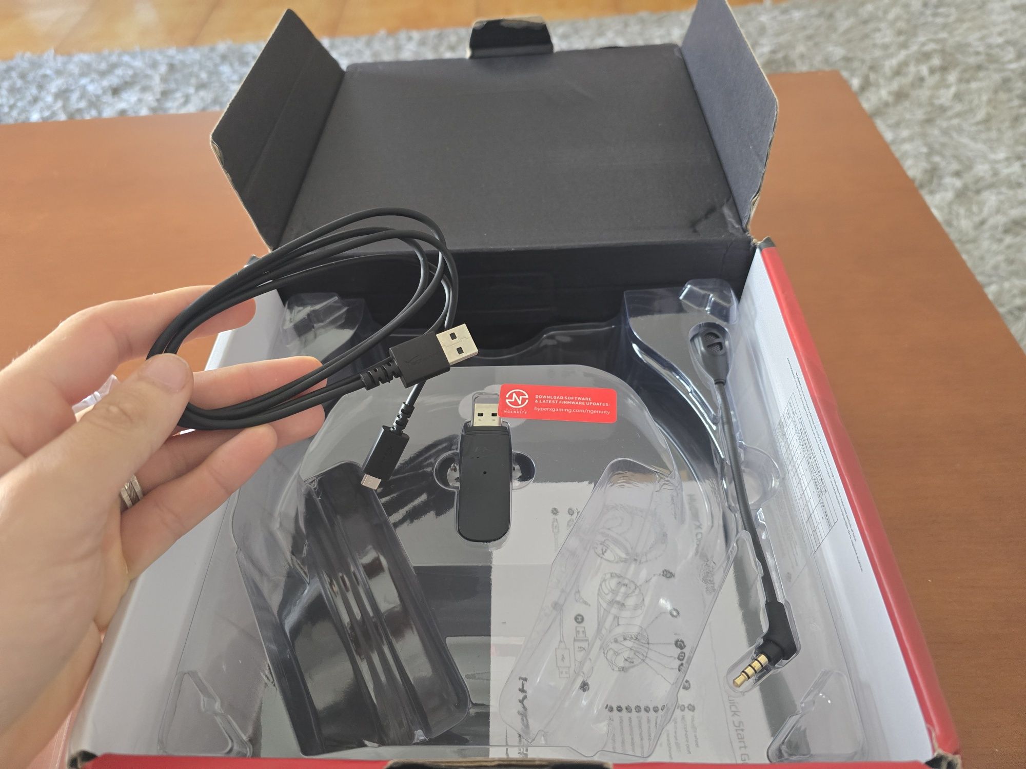 Hyperx cloud flight wireless