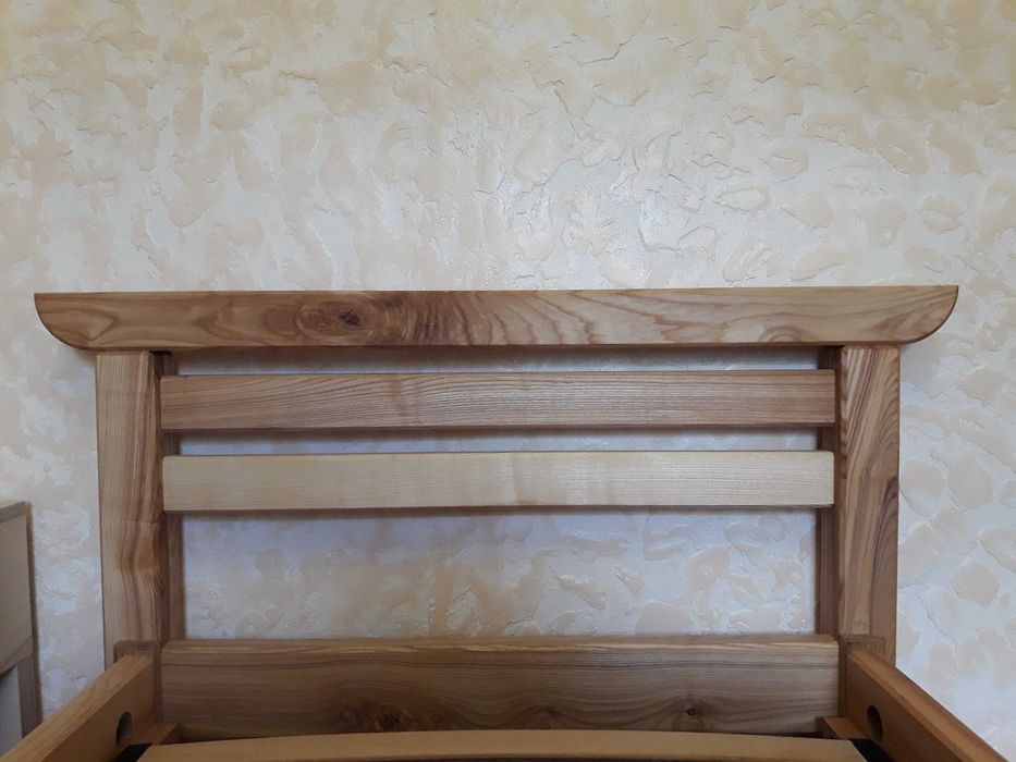 Комплект деревянной, эксклюзивной мебели. Банально? Но факт!