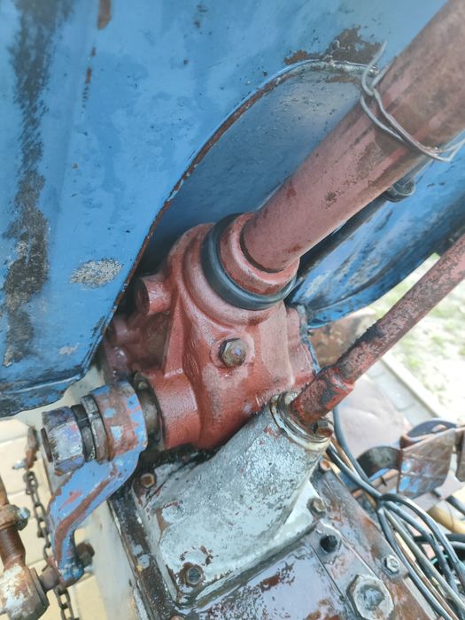 Skrzynia  Przednia oś Koła 14.9-28  Zwolnica Ursus  C-360 / C-355 / 4