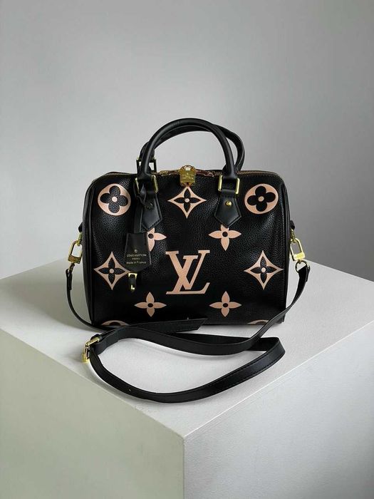 Сумка Louis Vuitton Speedy Bandoulière 25 Bag Black LUXE