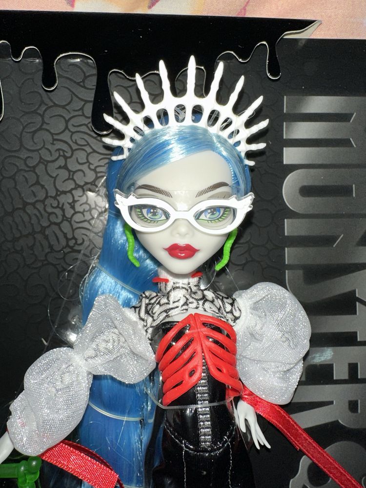 Monster High Collector Doll Ghouluxe Ghoulia